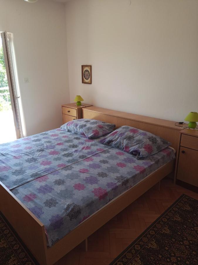 Apartman Ana-zora * Posedarje