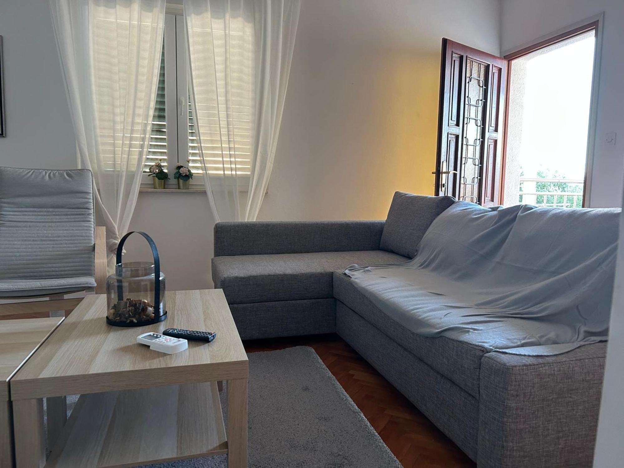 Apartman Ana-zora *