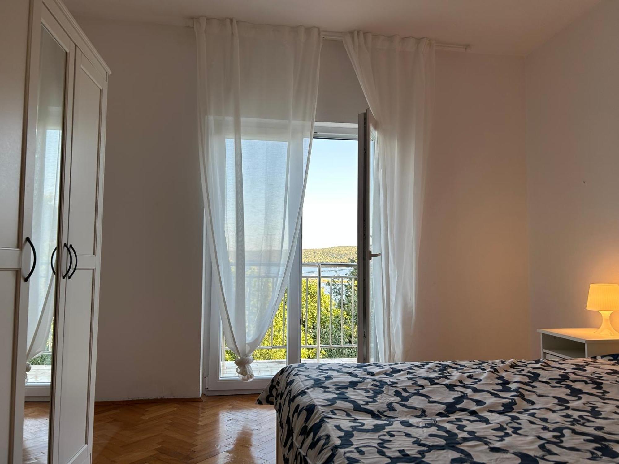 Apartman Ana-zora *